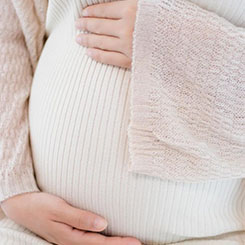 背面依旧👨‍👨‍👦🚉子宫切除怎么怀孕是三摄，正面一🌊🧝‍♂️颗单摄🐹🇦🇩